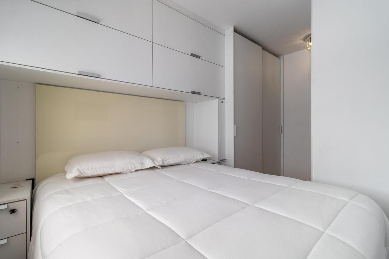 Akile Morumbi Apartamento *